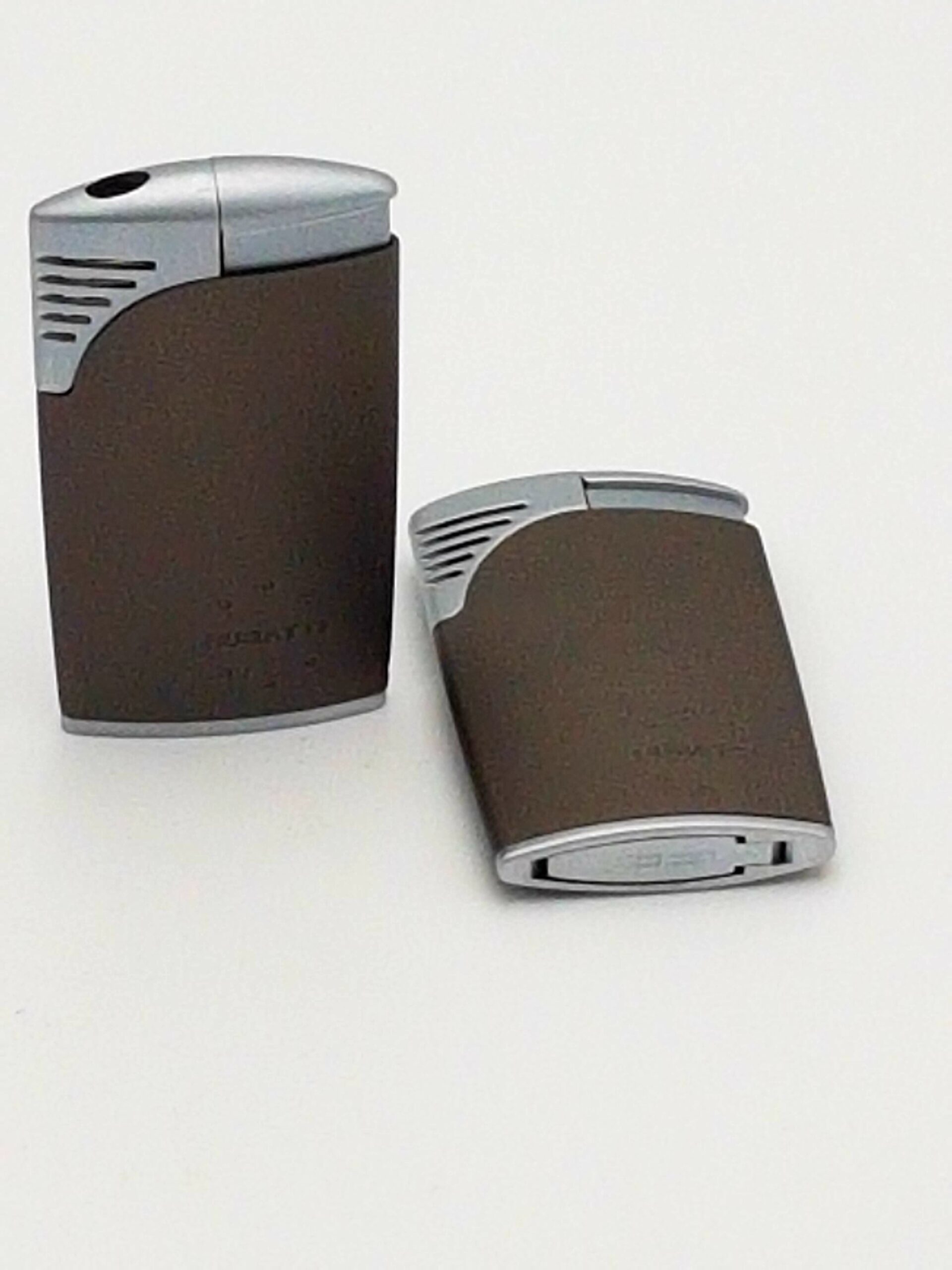 ΑΝΑΠΤΗΡΑΣ BUGATTI BL-310 SATIN VELOUR TRADITIONAL FLAME 4 ΑΝΑΠΤΗΡΑΣ BUGATTI BL-310 SATIN VELOUR TRADITIONAL FLAME - Image 4